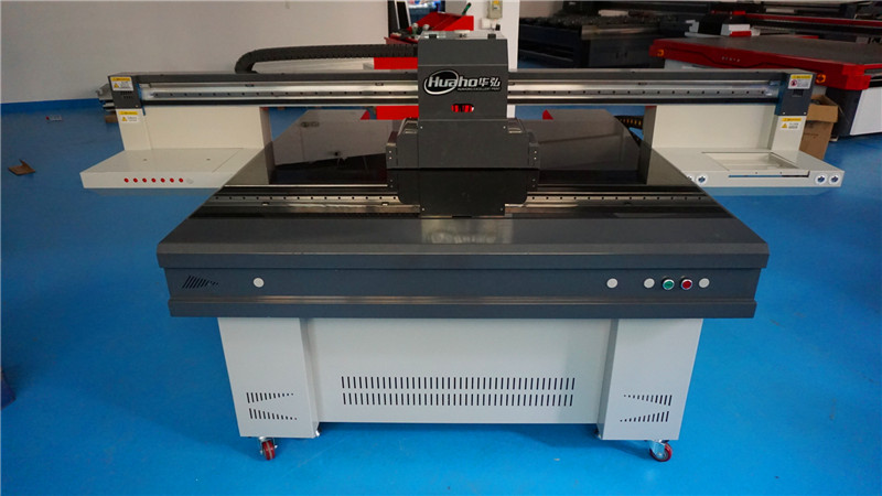 福田uv打印機(jī)可以打印什么材料(圖1) 福田uv打印機(jī)可以打印什么材料(圖1)