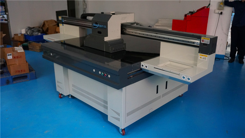 羅湖uv打印機(jī)可以打印什么材料(圖1) 羅湖uv打印機(jī)可以打印什么材料(圖1)