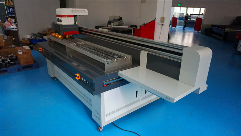 平湖uv打印機是什么(圖1) 平湖uv打印機是什么(圖1)